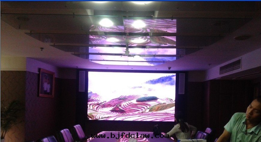 名(míng)豪集团總(zǒng)部(bù)室(shì)內(nèi)P4全(quán)彩顯示屏