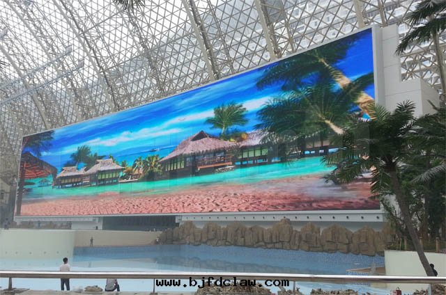 成(chéng)都环(huán)球中(zhōng)心(xīn)海(hǎi)洋(yáng)公(gōng)園(yuán)P25&nbsp;4080㎡