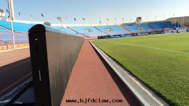 沙特(tè)阿拉伯足球场(chǎng)屏P16