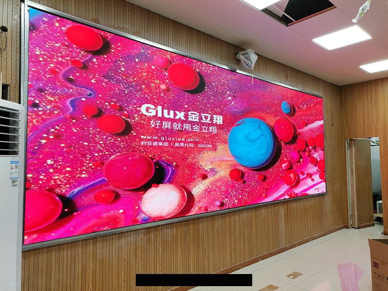 重(zhòng)慶智洪公(gōng)司安(ān)裝(zhuāng)室(shì)內(nèi)全(quán)彩led顯示屏