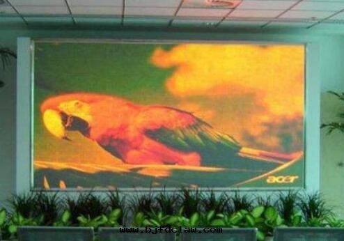 重(zhòng)慶led顯示屏批發(fà),選擇LED顯示屏的(de)三(sān)要素有(yǒu)哪些(xiē)